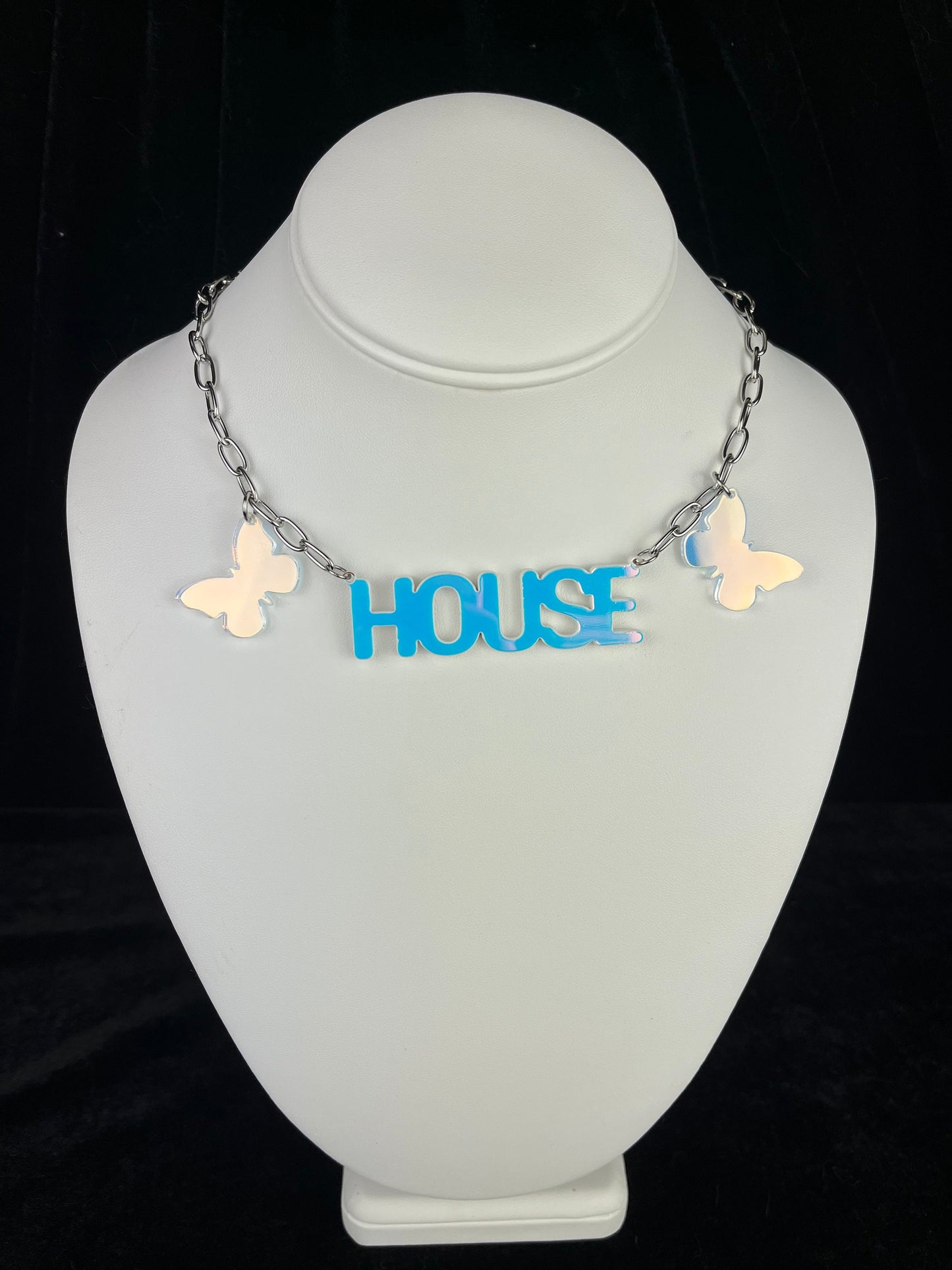 HOUSE Necklace