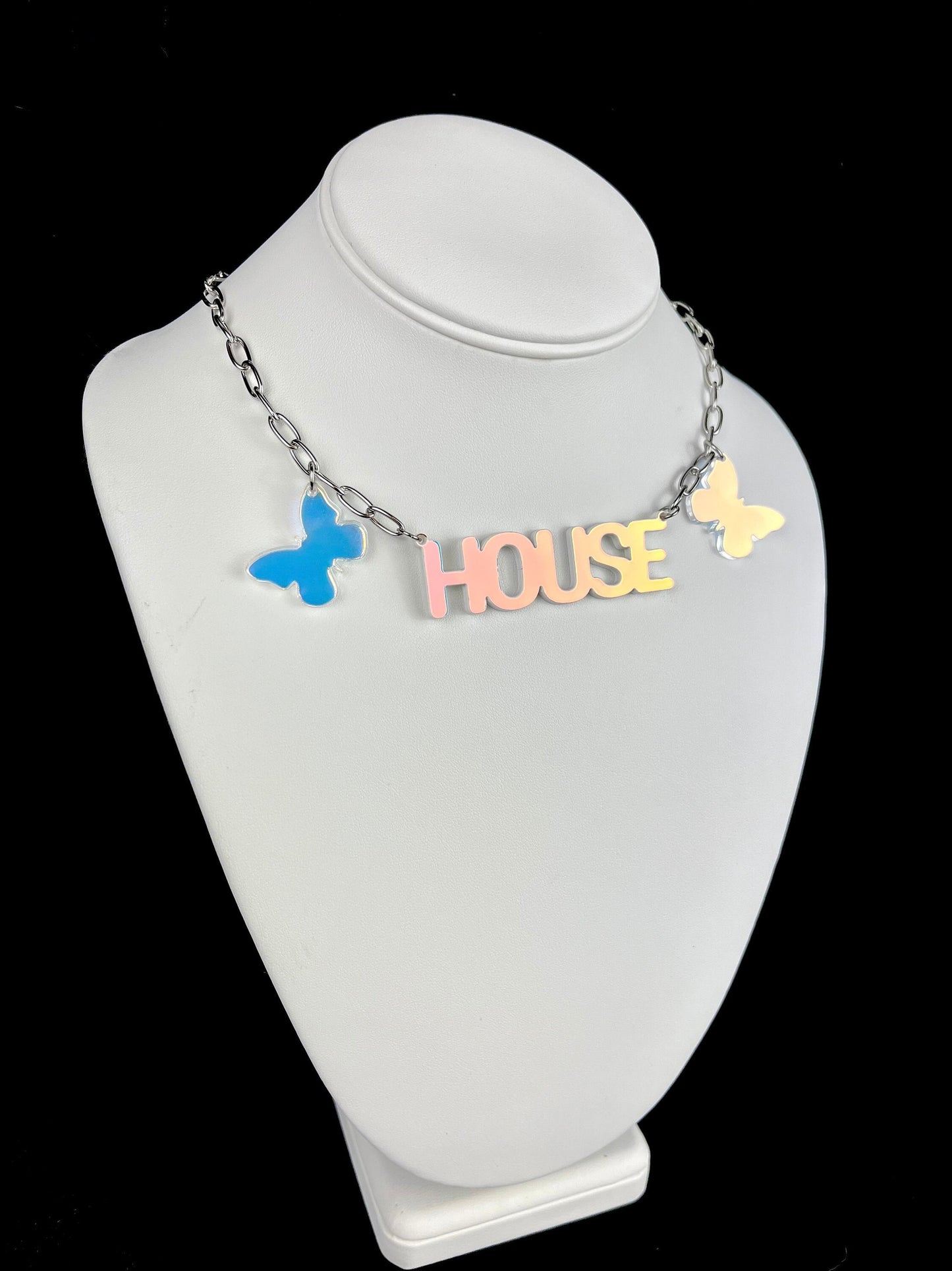 HOUSE Necklace